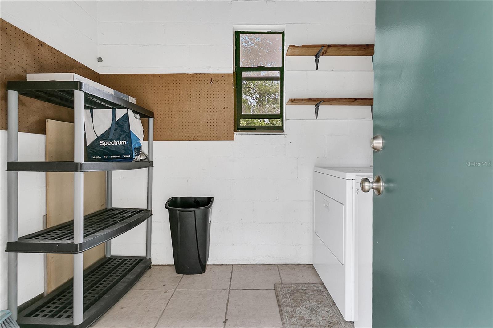 Image 15 of 26 For 1700 Ferris Avenue