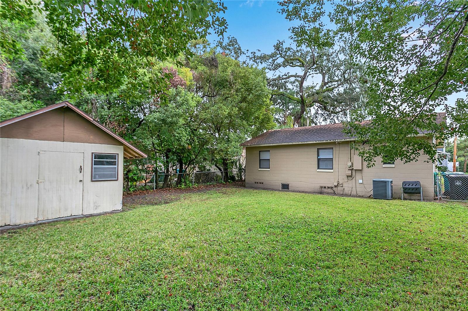 Image 19 of 26 For 1700 Ferris Avenue