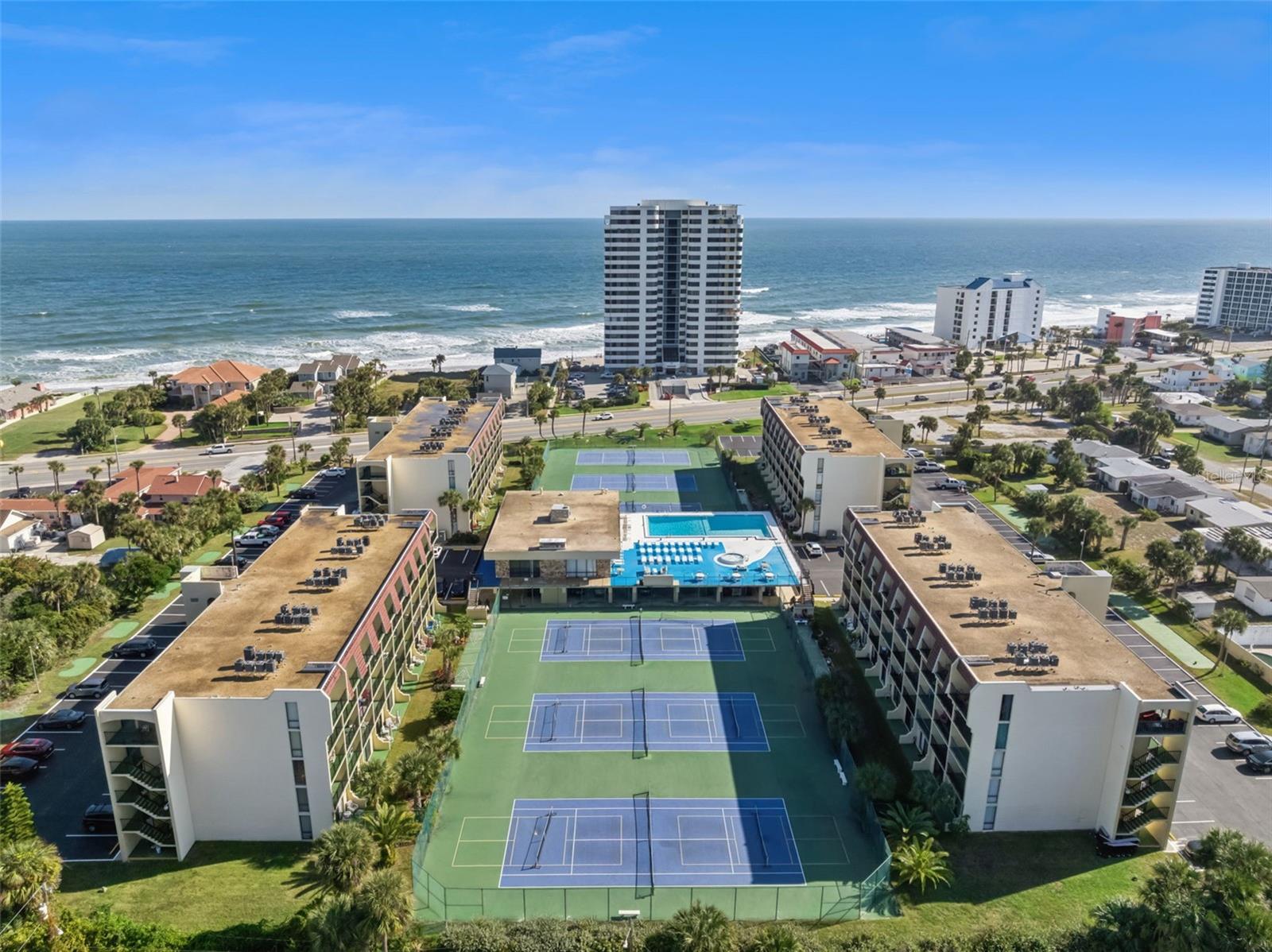 Image 2 of 47 For 1441 Atlantic Avenue 315