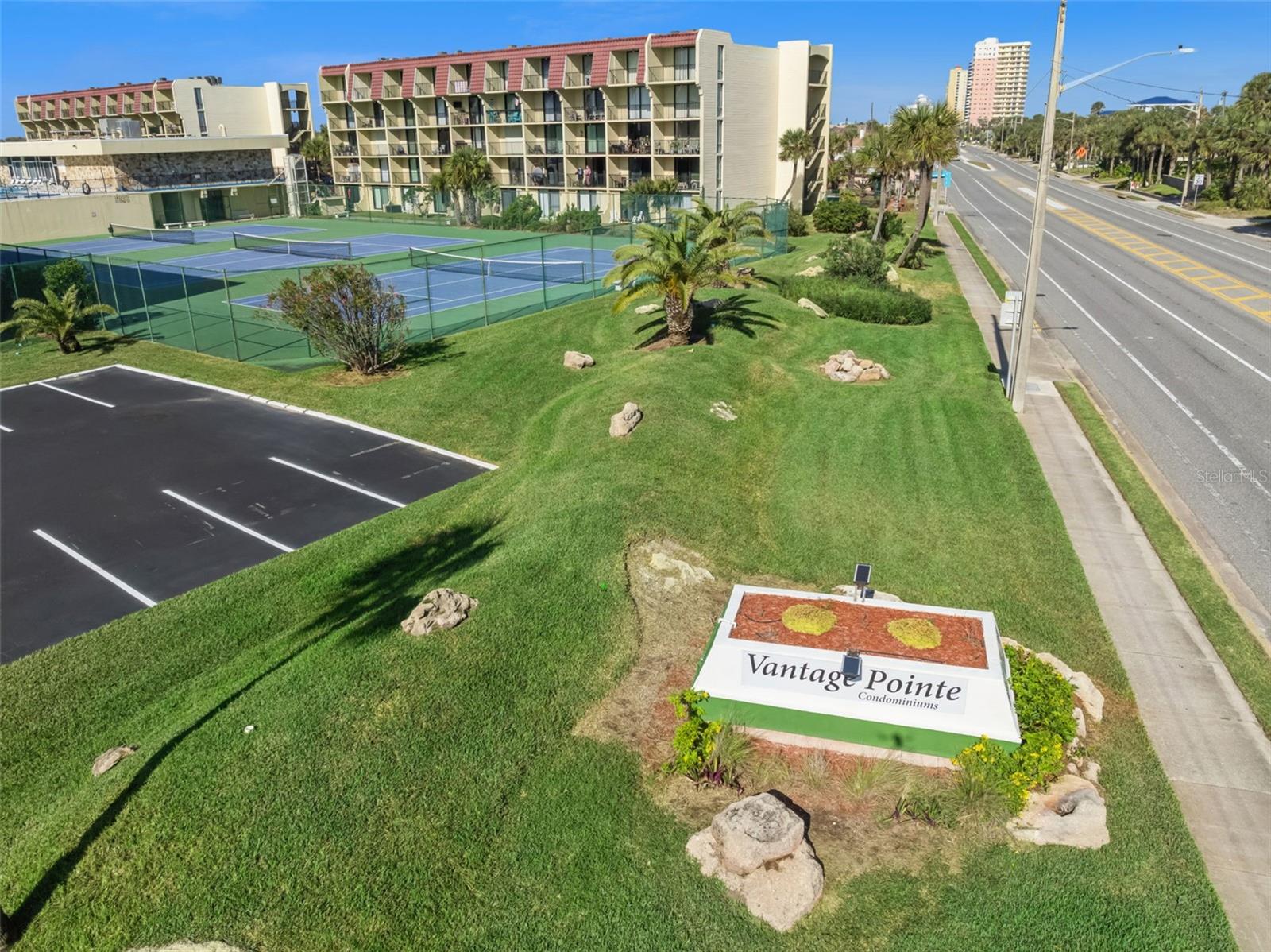 Image 37 of 47 For 1441 Atlantic Avenue 315