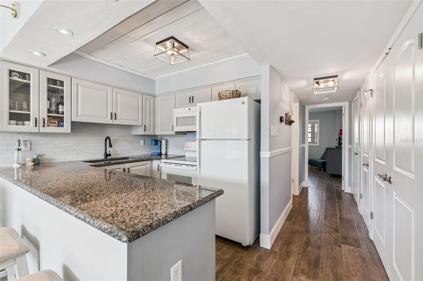 Image 8 of 47 For 1441 Atlantic Avenue 315