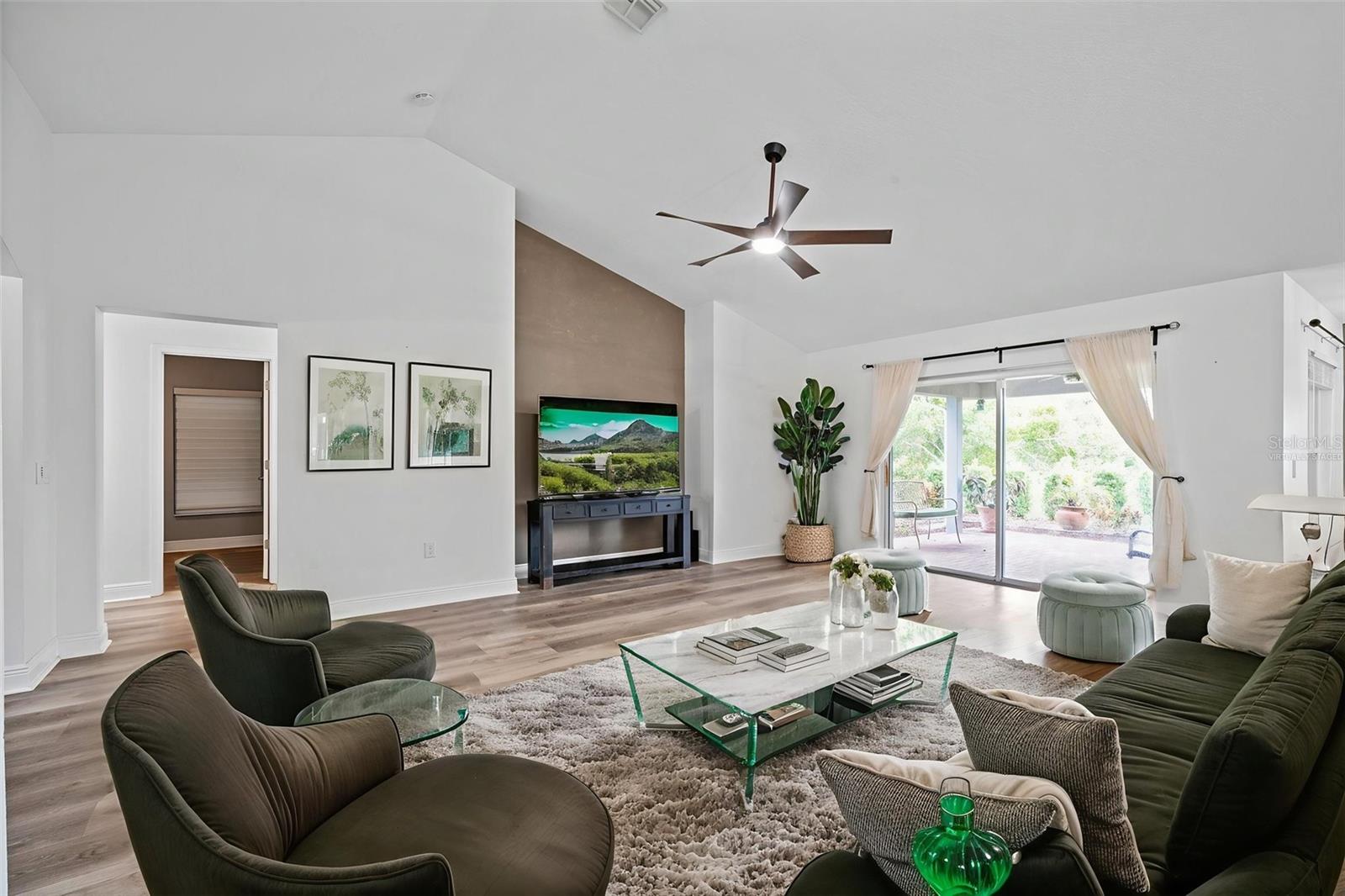 Image 8 of 52 For 510 Cody Allen Court