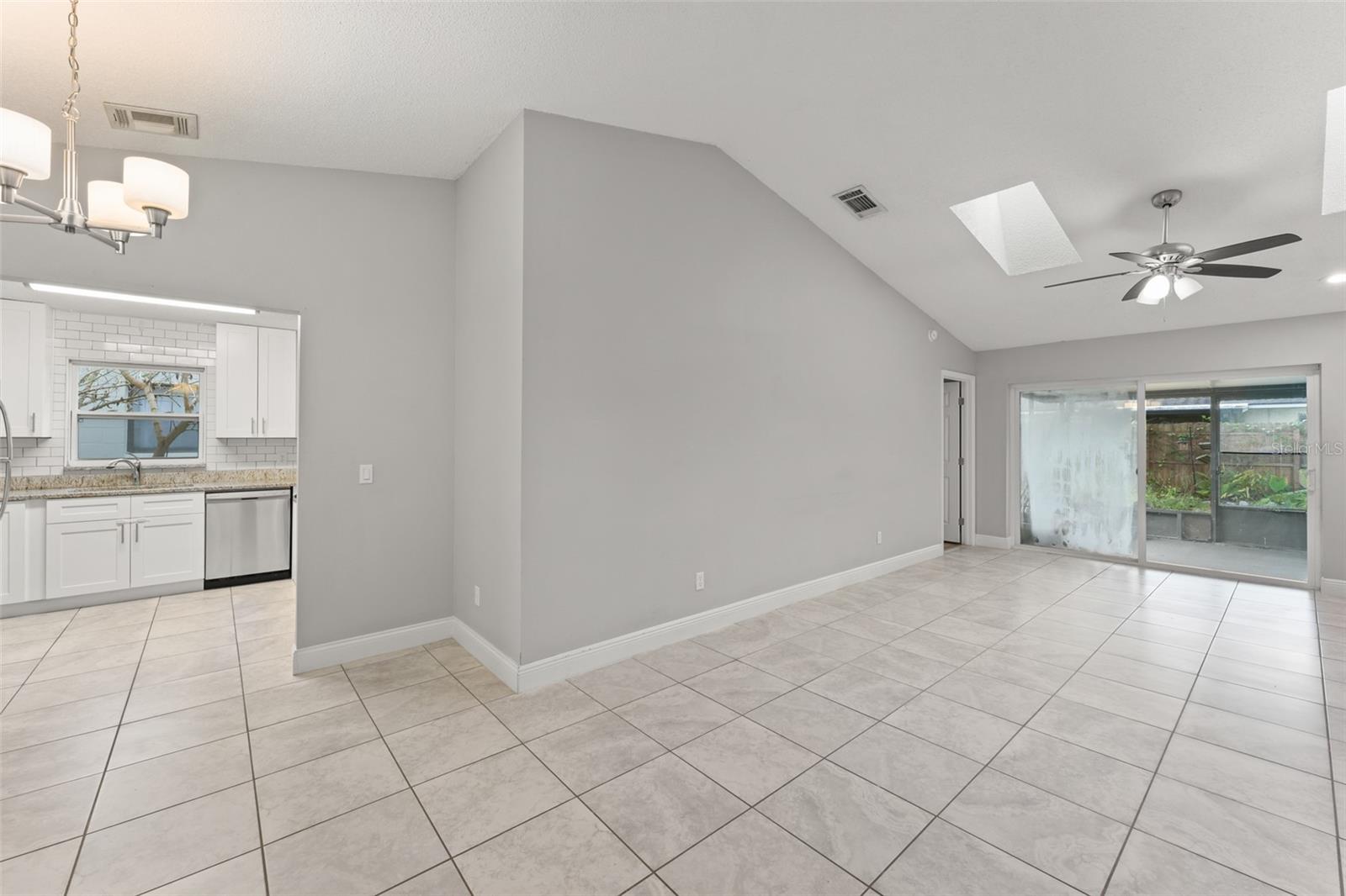 Image 2 of 36 For 1058 Alpug Avenue