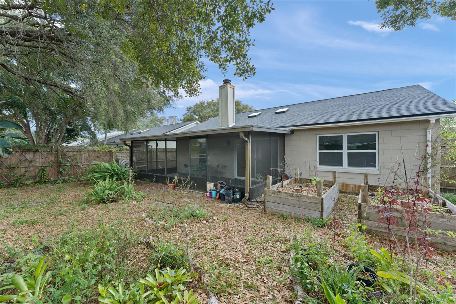 Image 30 of 36 For 1058 Alpug Avenue