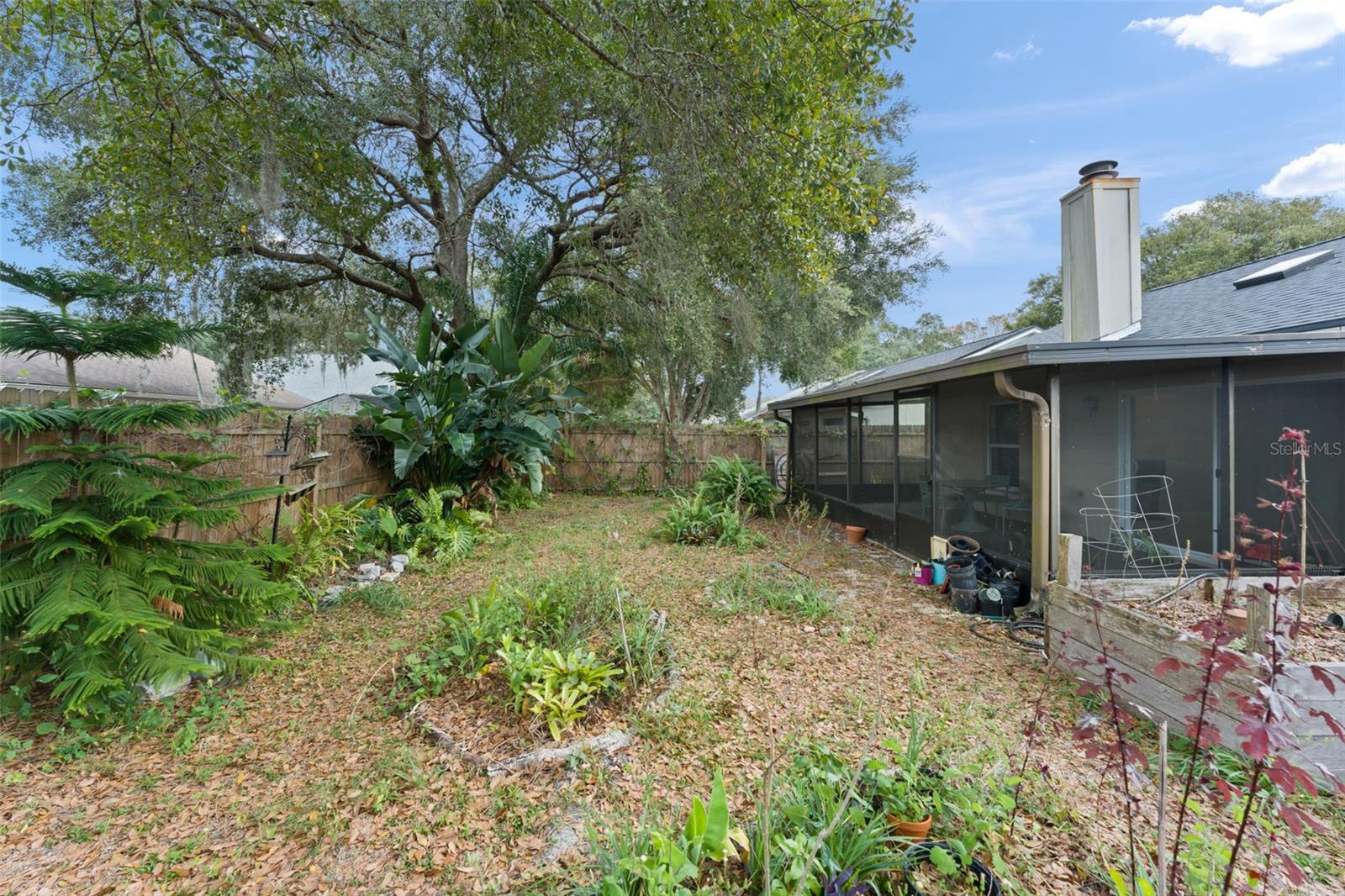 Image 31 of 36 For 1058 Alpug Avenue