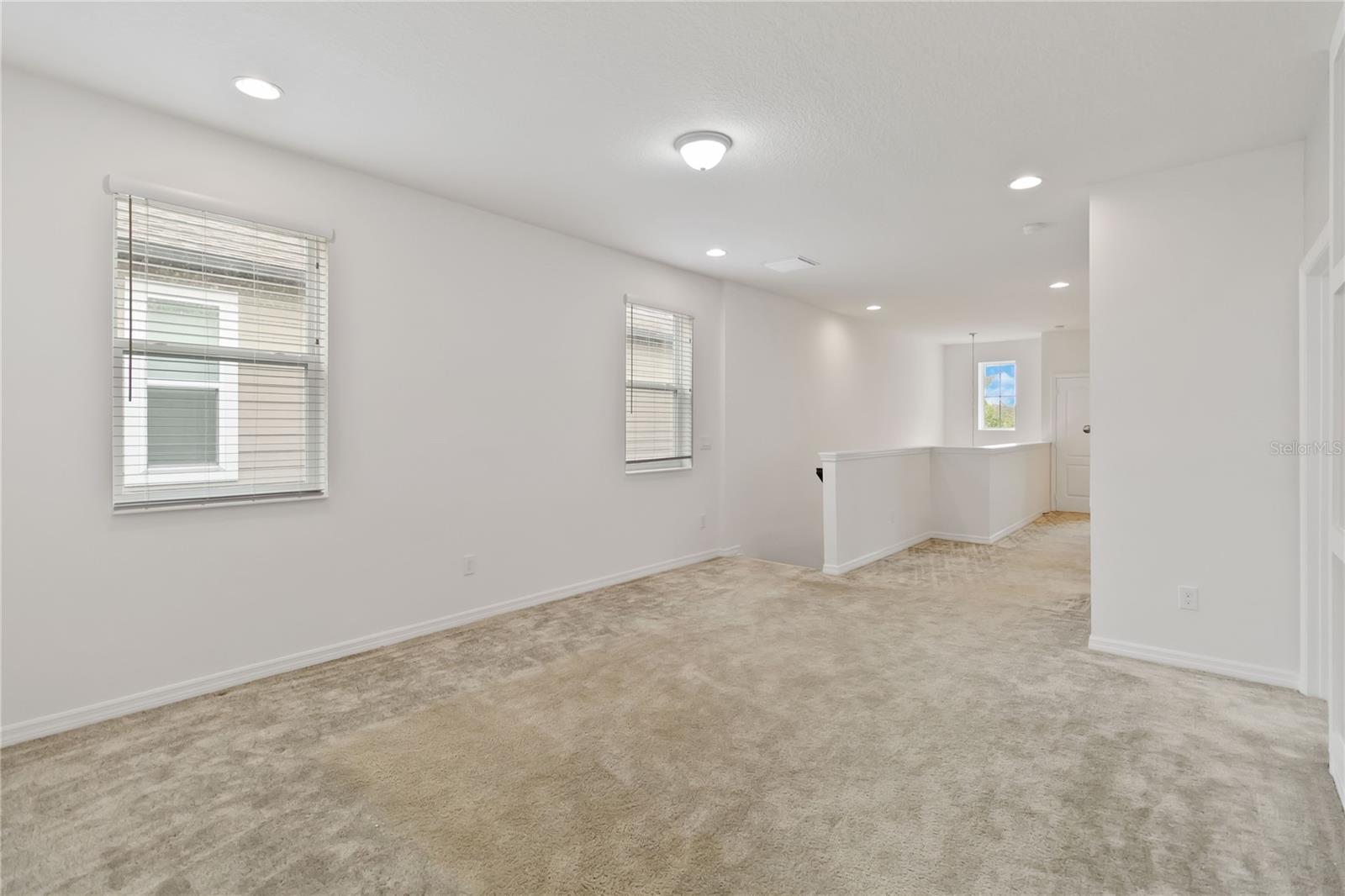 Image 16 of 49 For 12112 Encore At Ovation Way