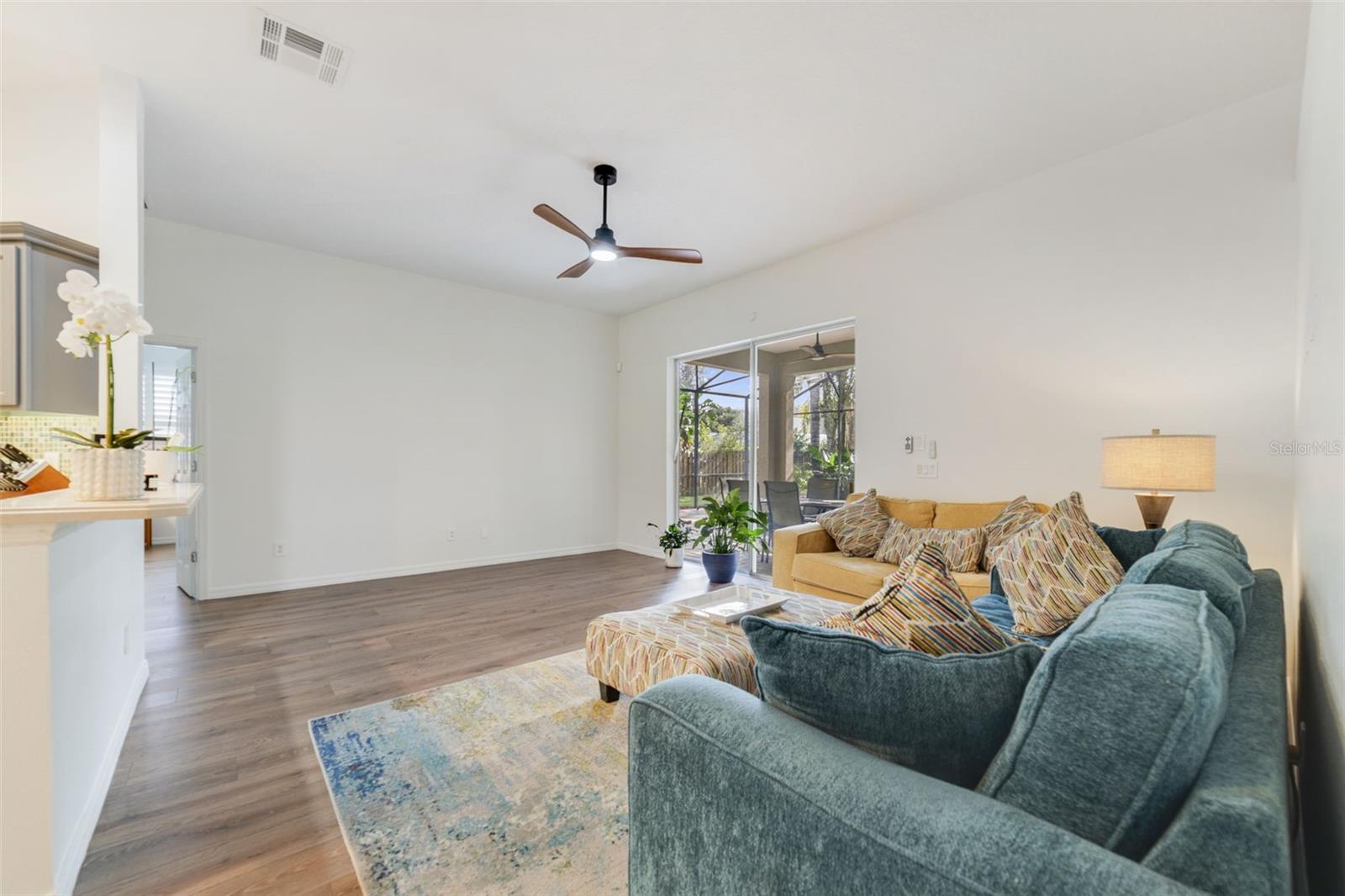 Image 7 of 32 For 846 Rockford Road