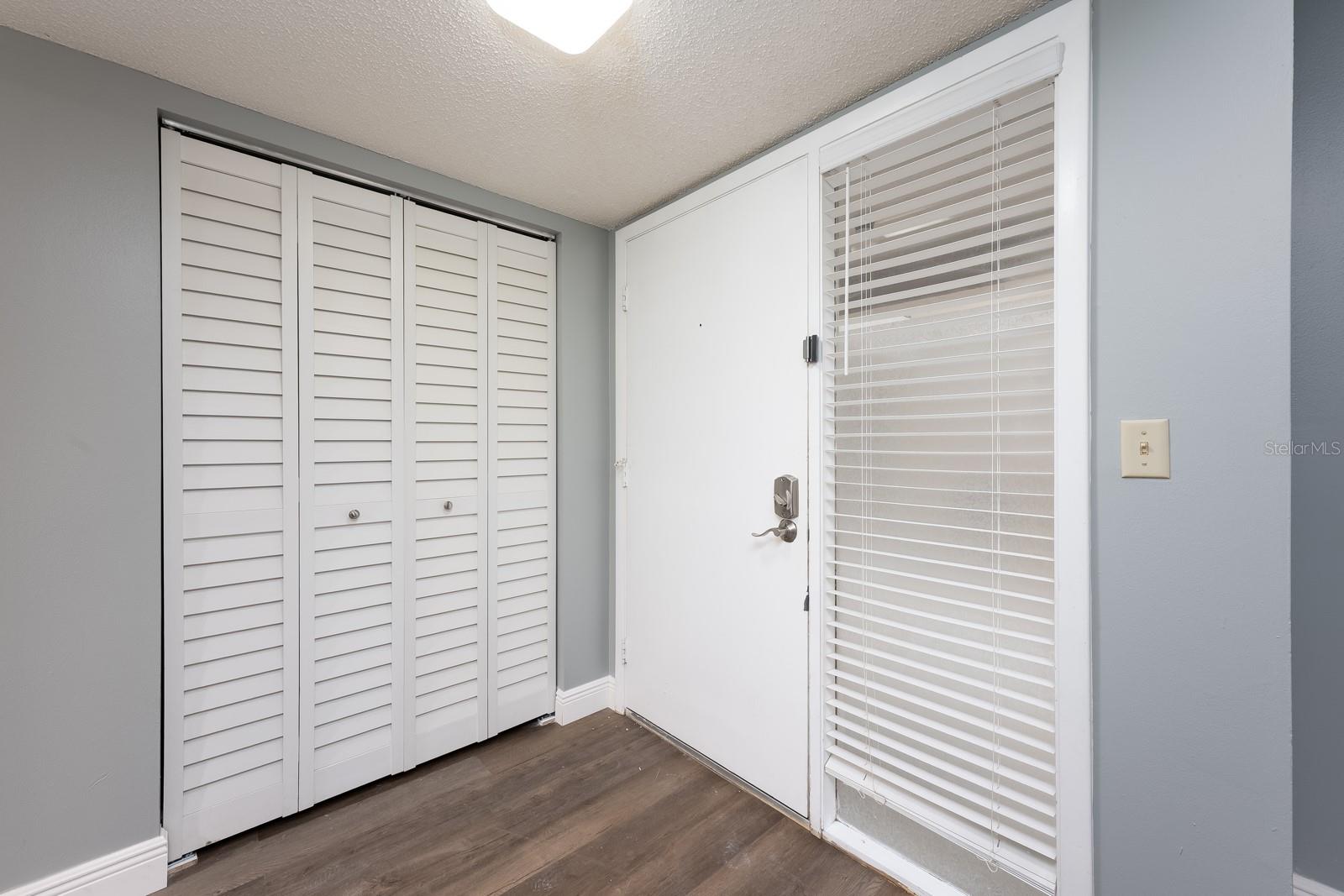 Image 15 of 23 For 140 Orchid Woods Court 11c