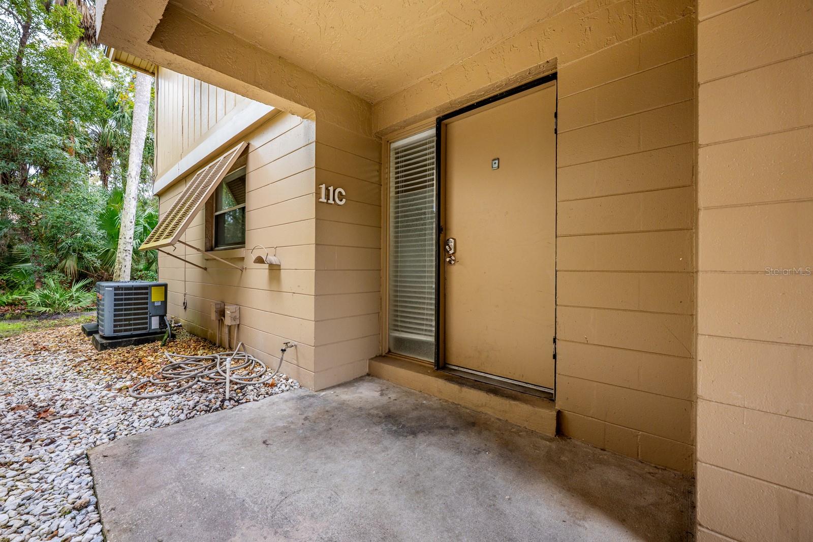 Image 17 of 23 For 140 Orchid Woods Court 11c