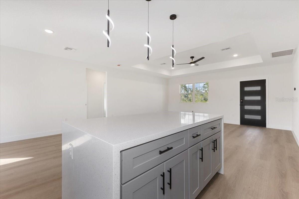 Image 10 of 43 For 7335 Ancha Street