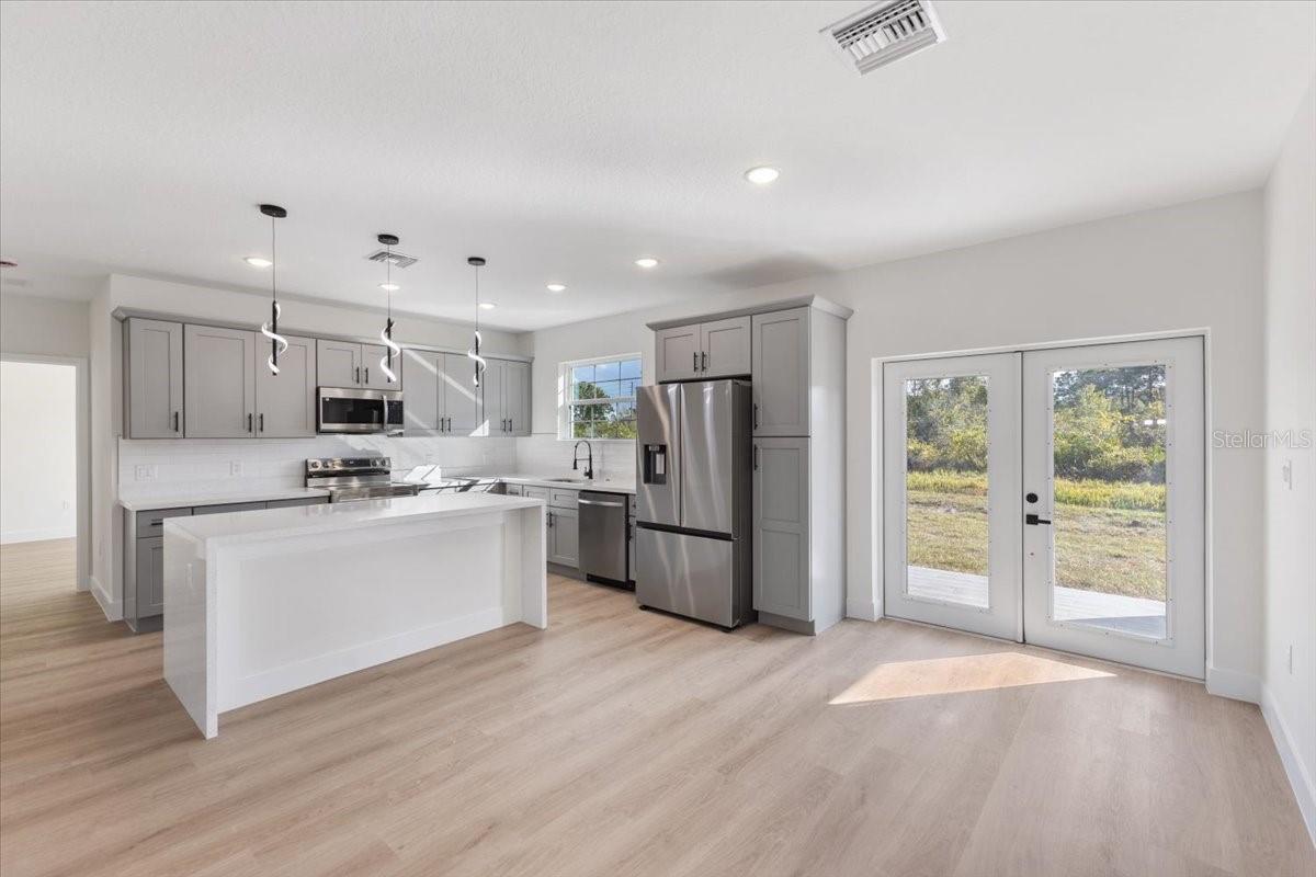 Image 12 of 43 For 7335 Ancha Street