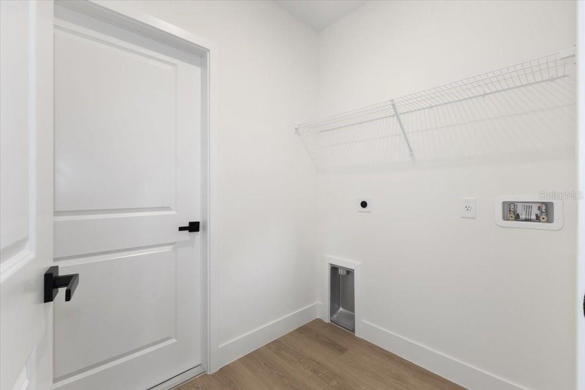 Image 23 of 43 For 7335 Ancha Street