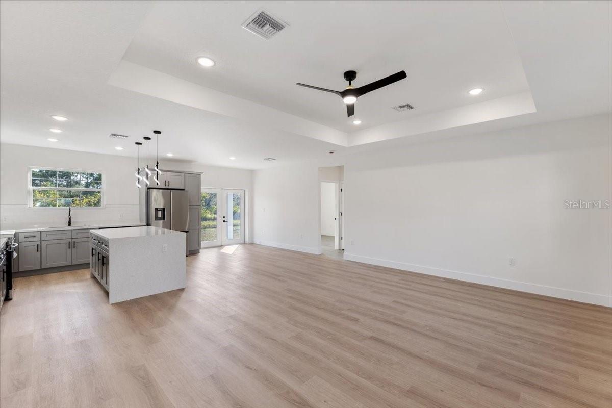Image 4 of 43 For 7335 Ancha Street