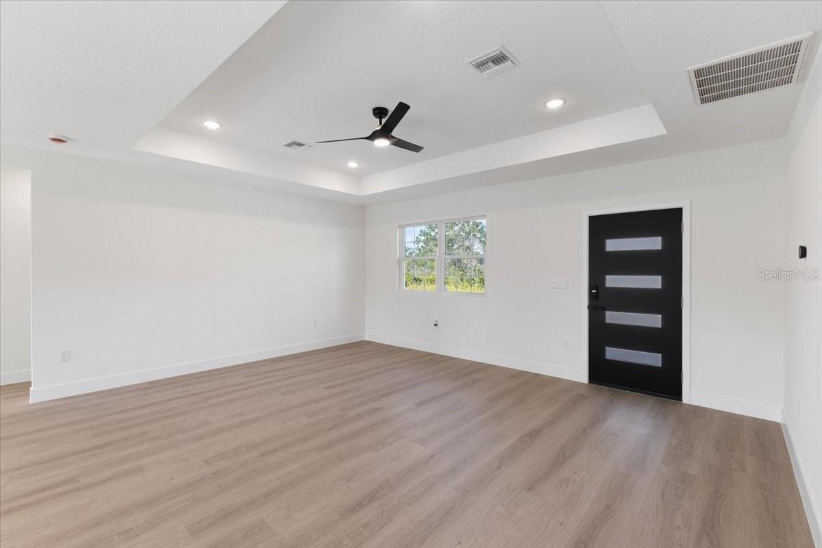 Image 5 of 43 For 7335 Ancha Street