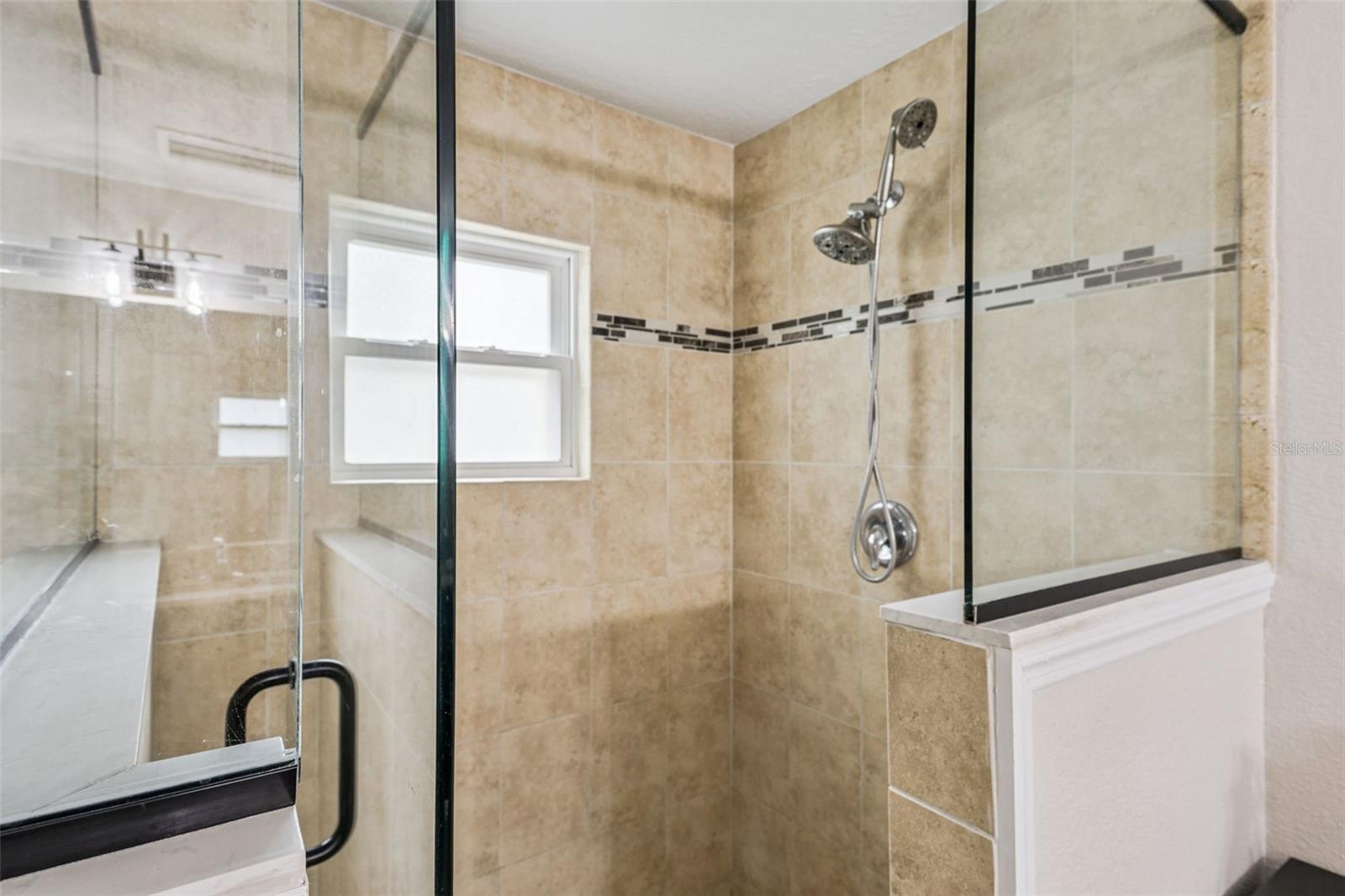 Image 21 of 35 For 530 Lake Bingham Road