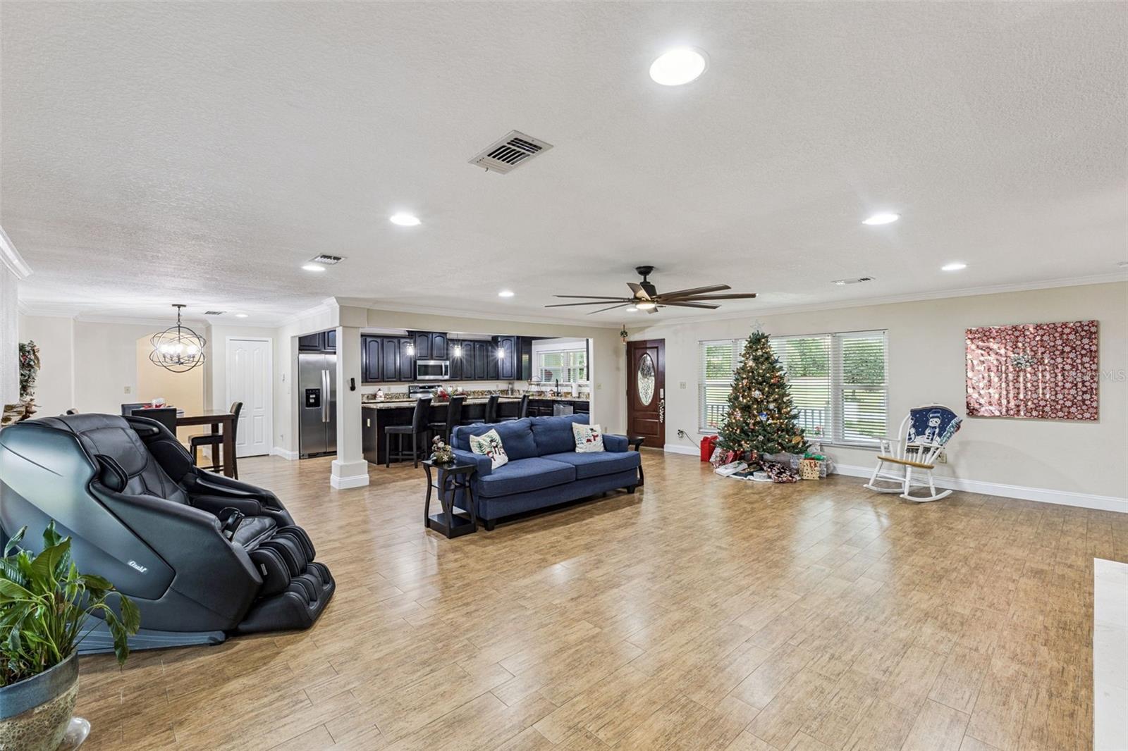 Image 7 of 35 For 530 Lake Bingham Road