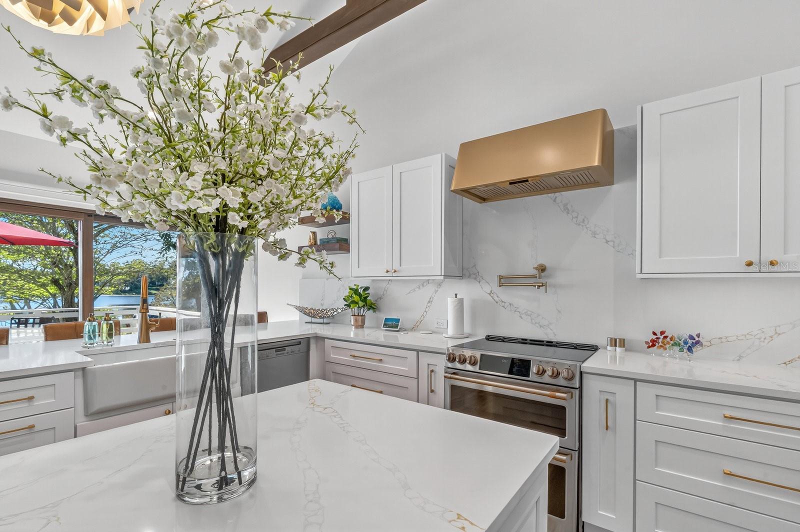 Image 28 of 78 For 631 Lake Catherine Drive