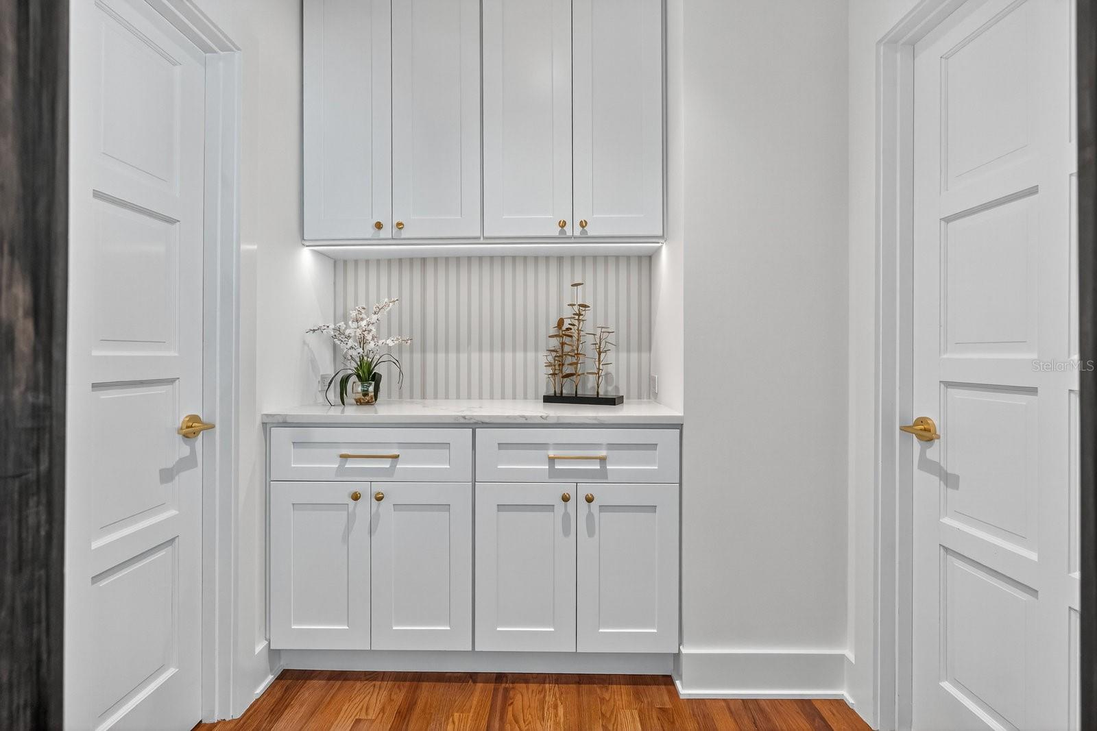 Image 41 of 78 For 631 Lake Catherine Drive