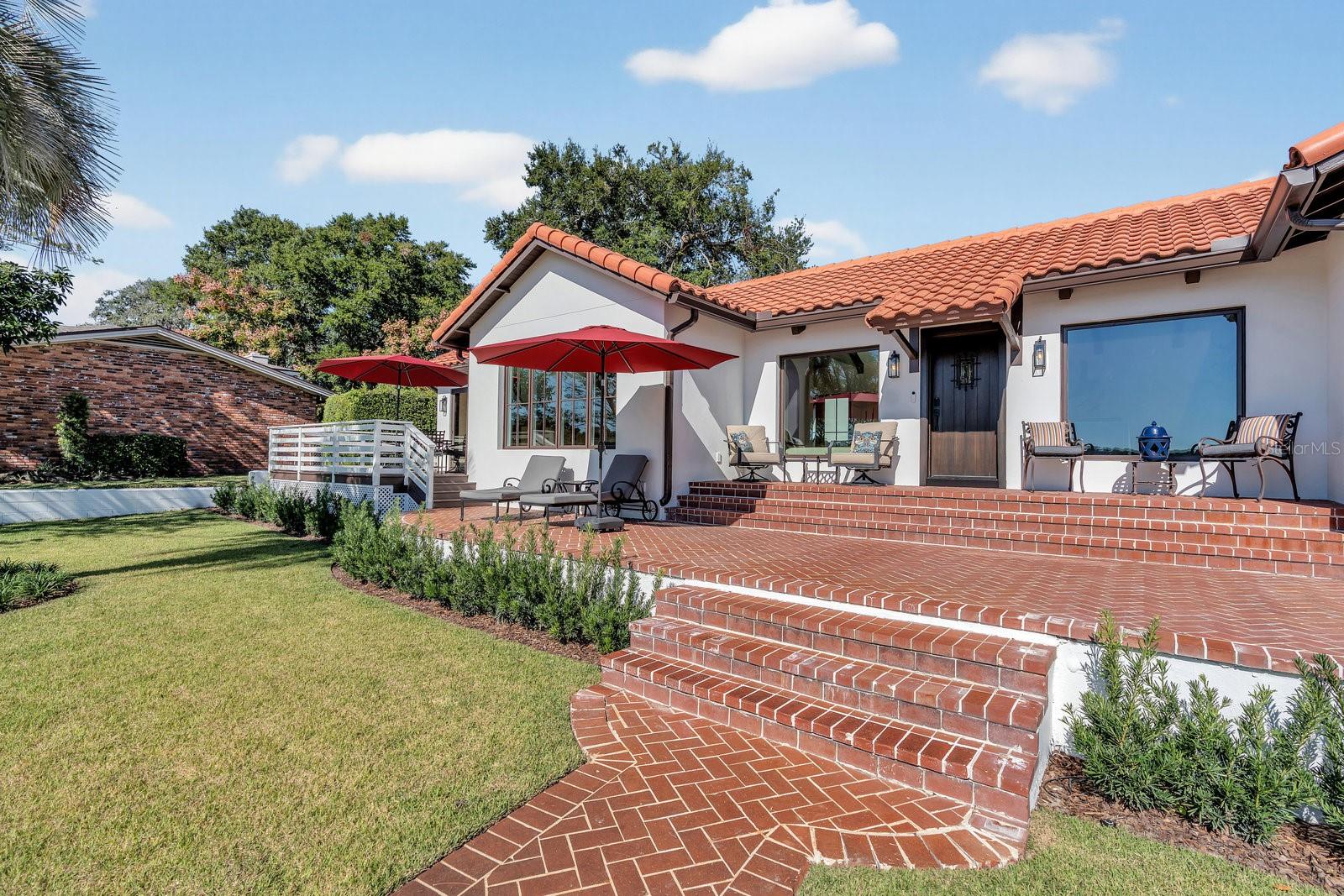 Image 5 of 78 For 631 Lake Catherine Drive