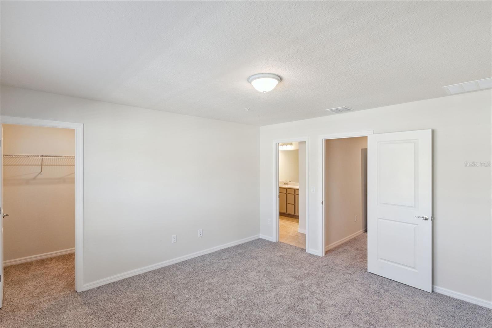 Image 13 of 20 For 675 Belgrove Street