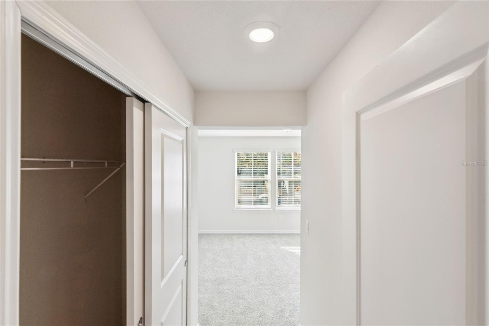 Image 18 of 20 For 675 Belgrove Street