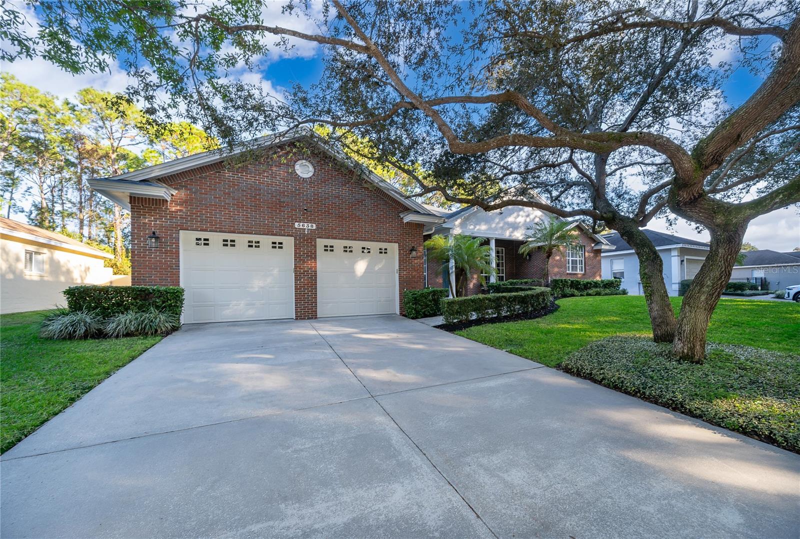 Image 36 of 38 For 5638 Craindale Drive