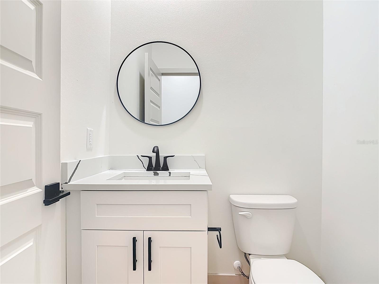 Image 14 of 46 For 226 W Pennsylvania Avenue