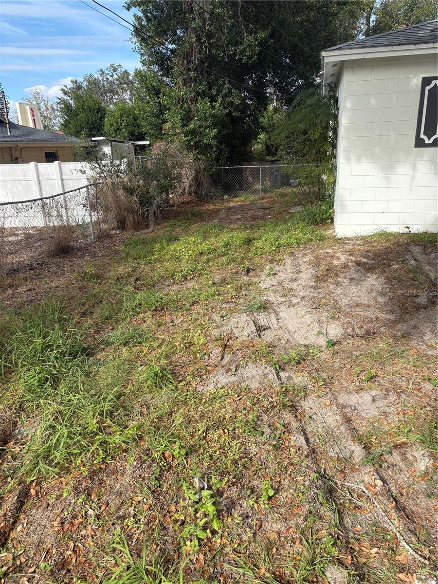 Image 11 of 11 For 6077 North Lane