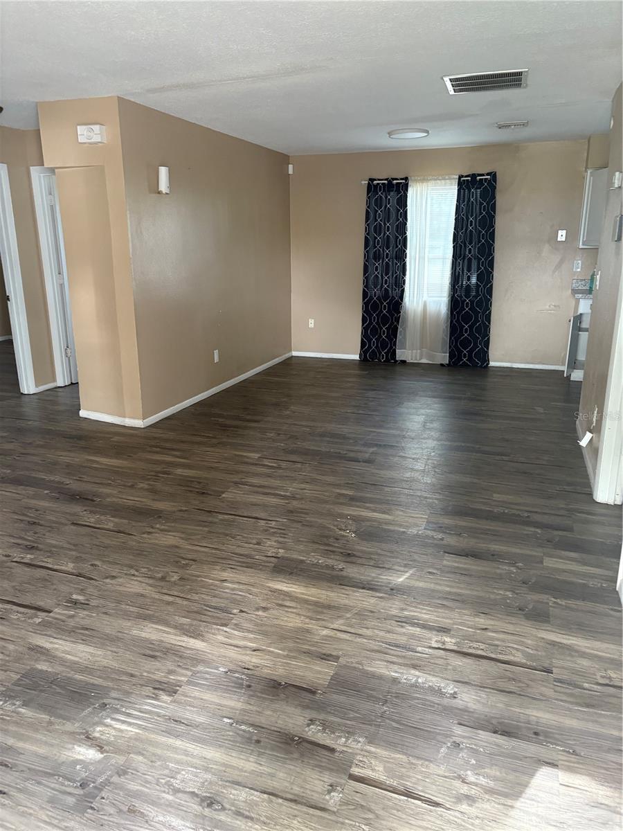 Image 3 of 11 For 6077 North Lane