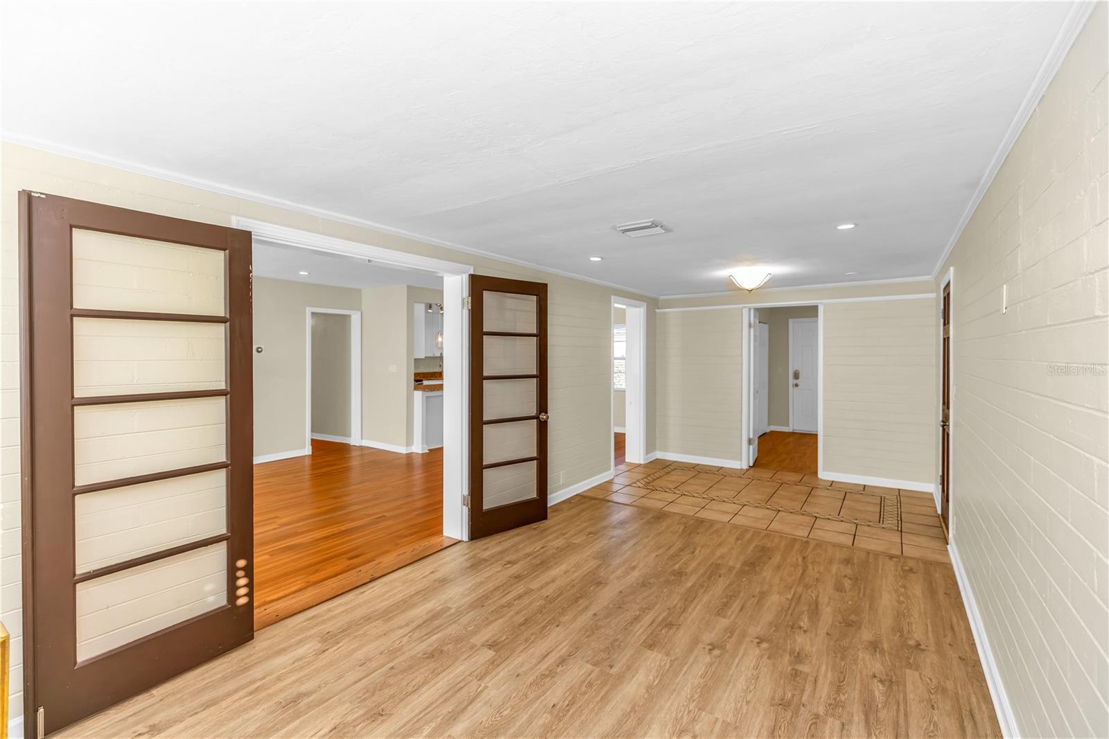 Image 18 of 30 For 2800 Hargill Drive