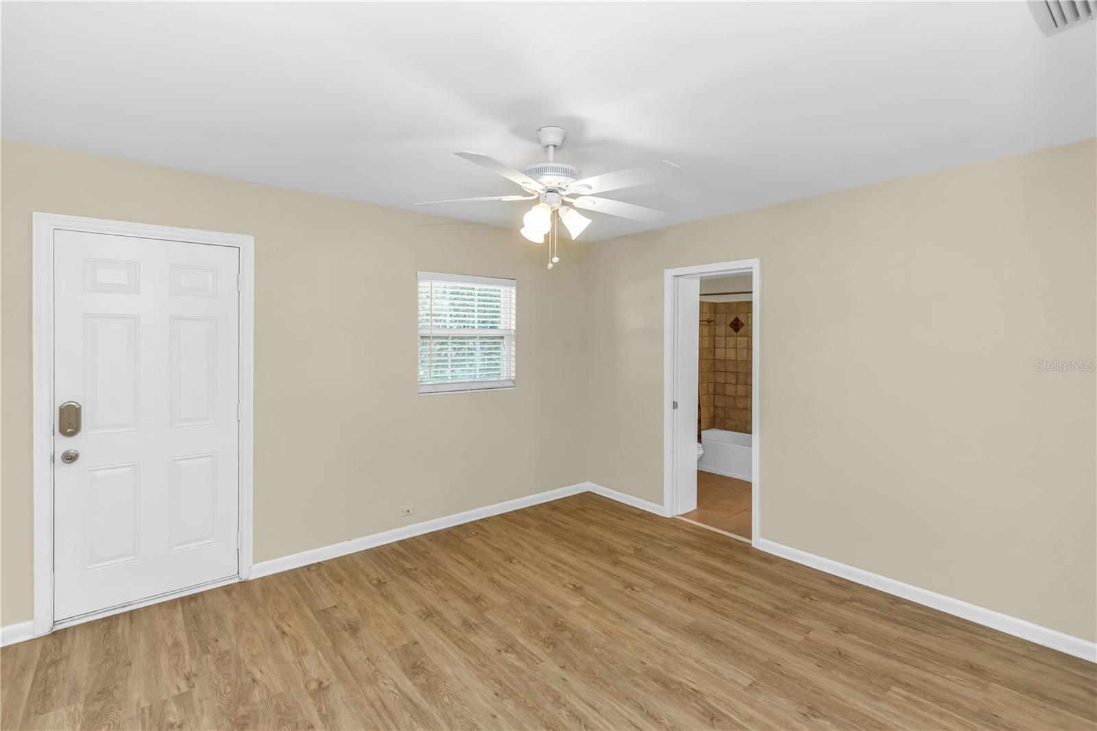 Image 19 of 30 For 2800 Hargill Drive