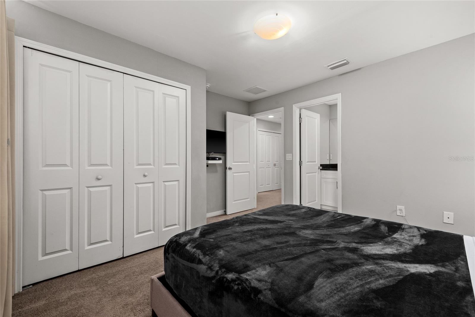 Image 10 of 29 For 4402 Le Reve Court