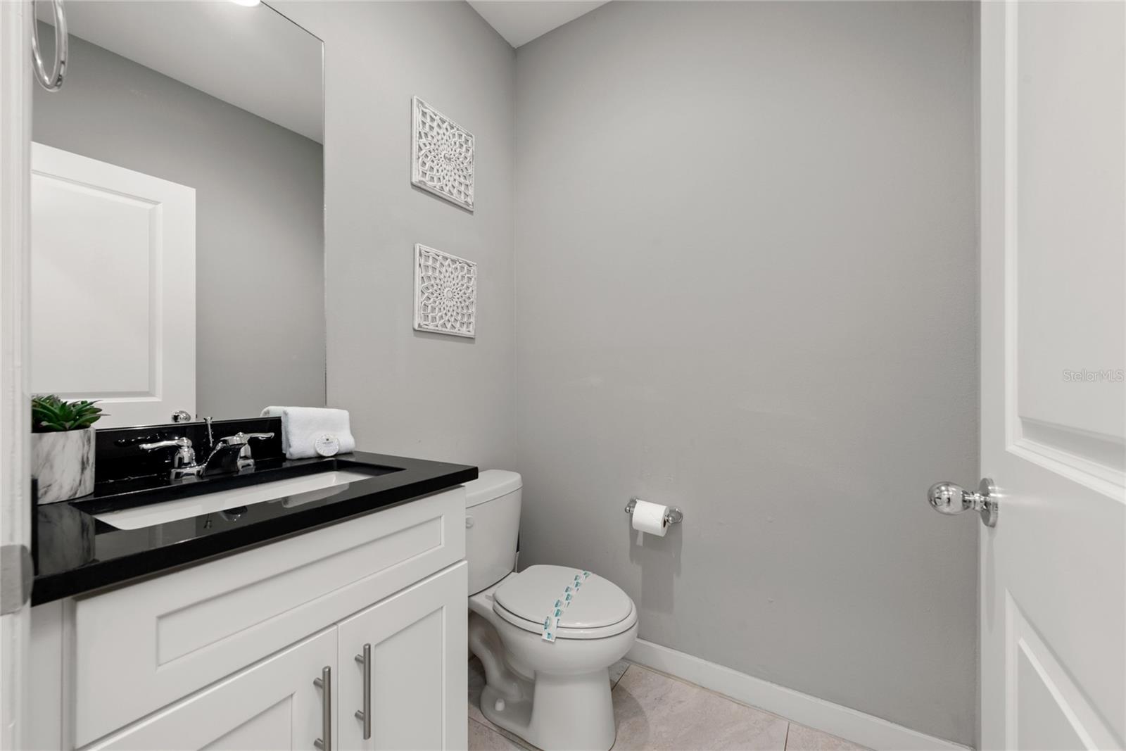 Image 18 of 29 For 4402 Le Reve Court