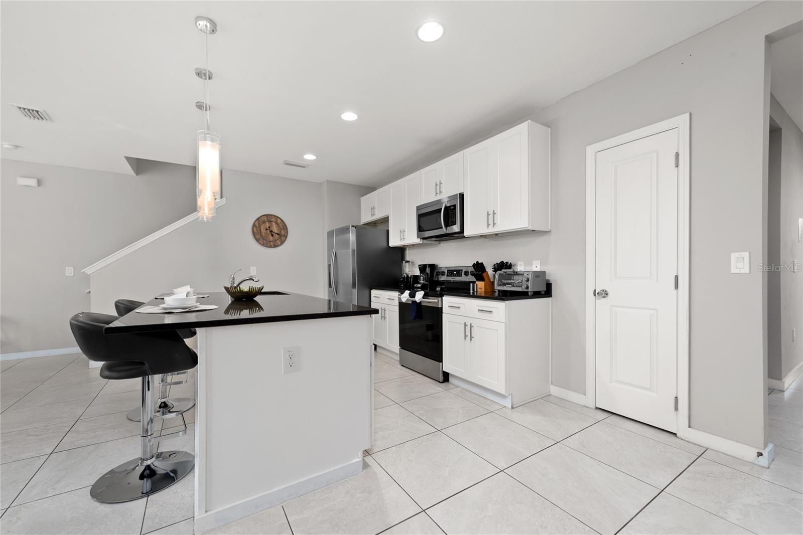 Image 8 of 29 For 4402 Le Reve Court