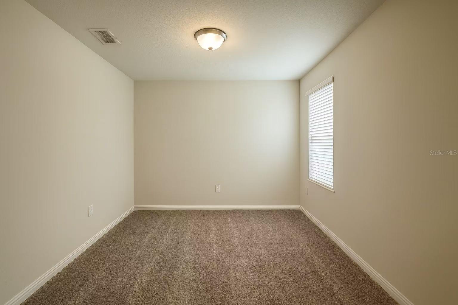 Image 23 of 31 For 17351 Million Lakes Court