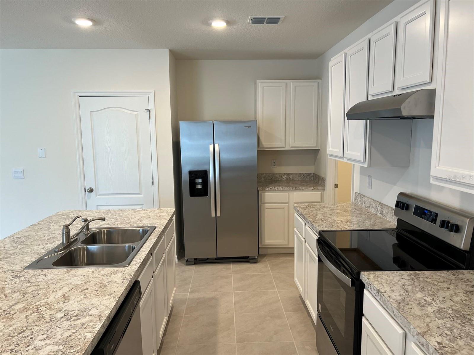 Image 10 of 25 For 1923 Elkridge Street