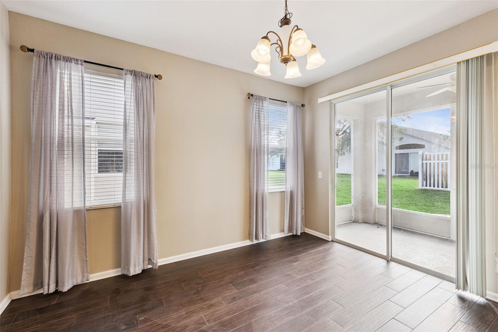 Image 4 of 19 For 14038 Evening Sky Place