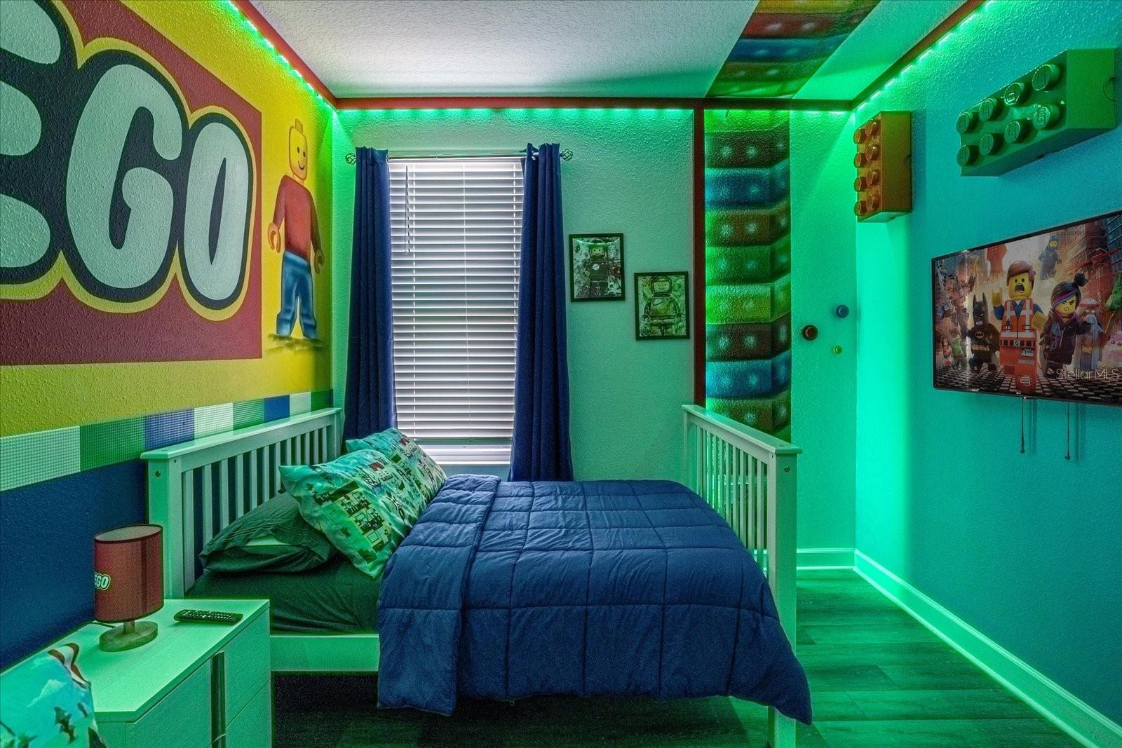 Image 11 of 77 For 2737 Bookmark Drive