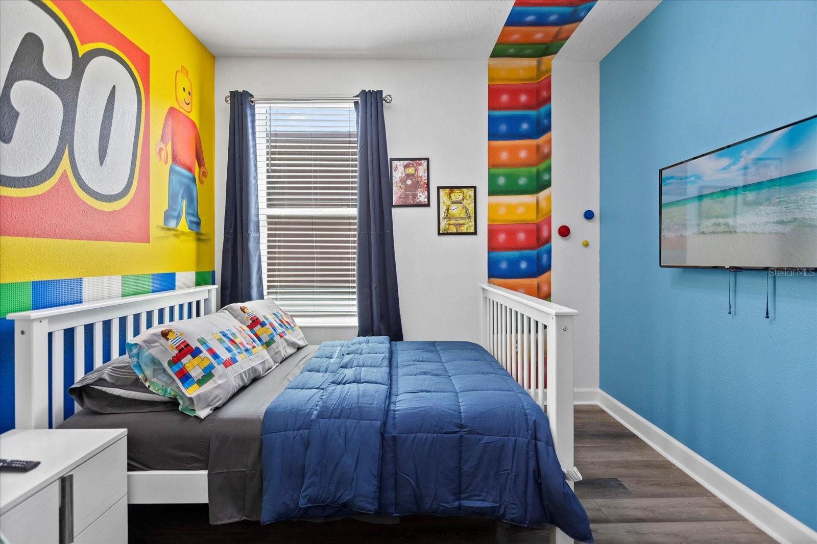 Image 44 of 77 For 2737 Bookmark Drive