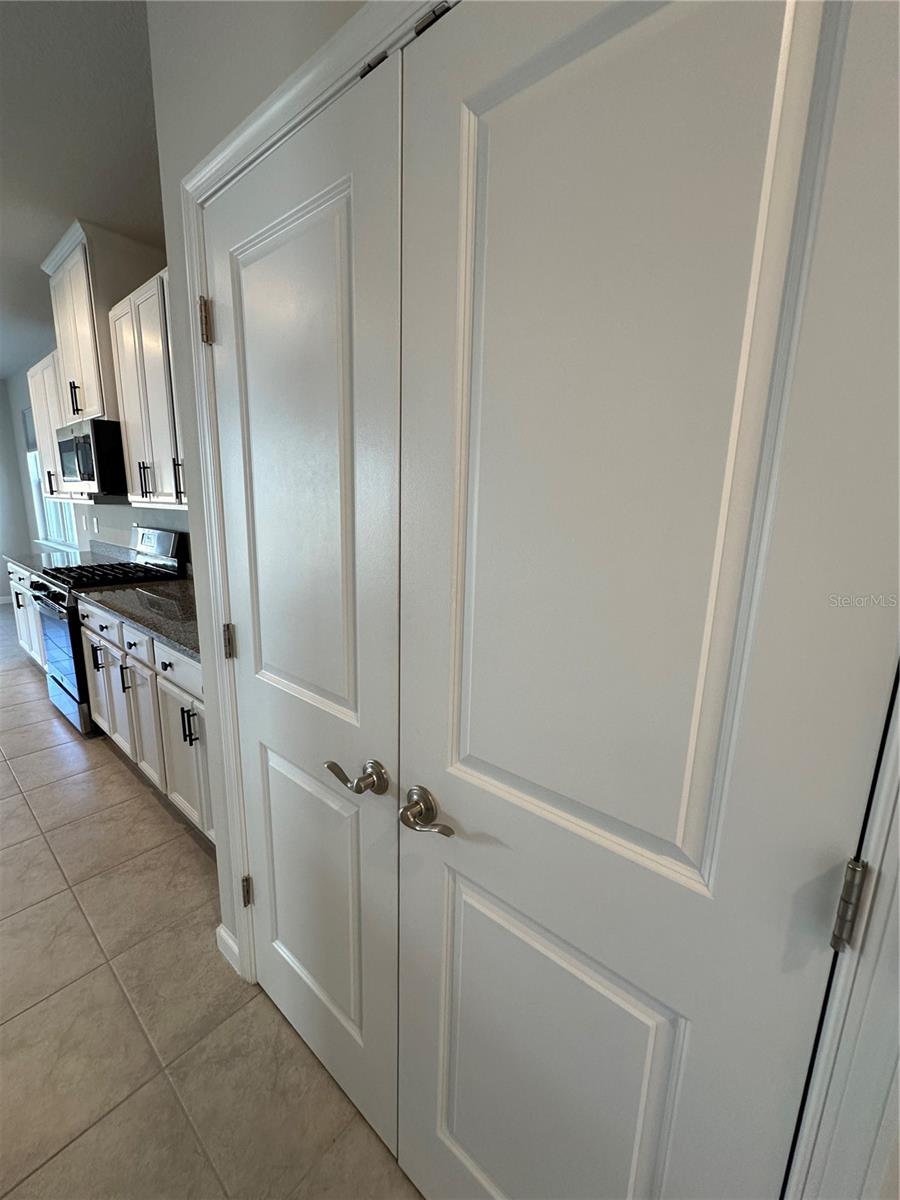 Image 11 of 98 For 3785 Blue Mountain Way