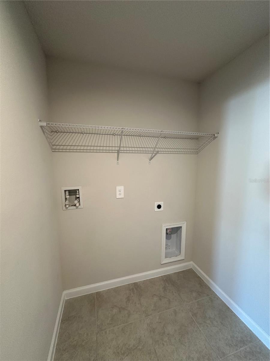 Image 27 of 98 For 3785 Blue Mountain Way