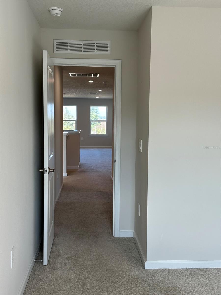 Image 49 of 98 For 3785 Blue Mountain Way