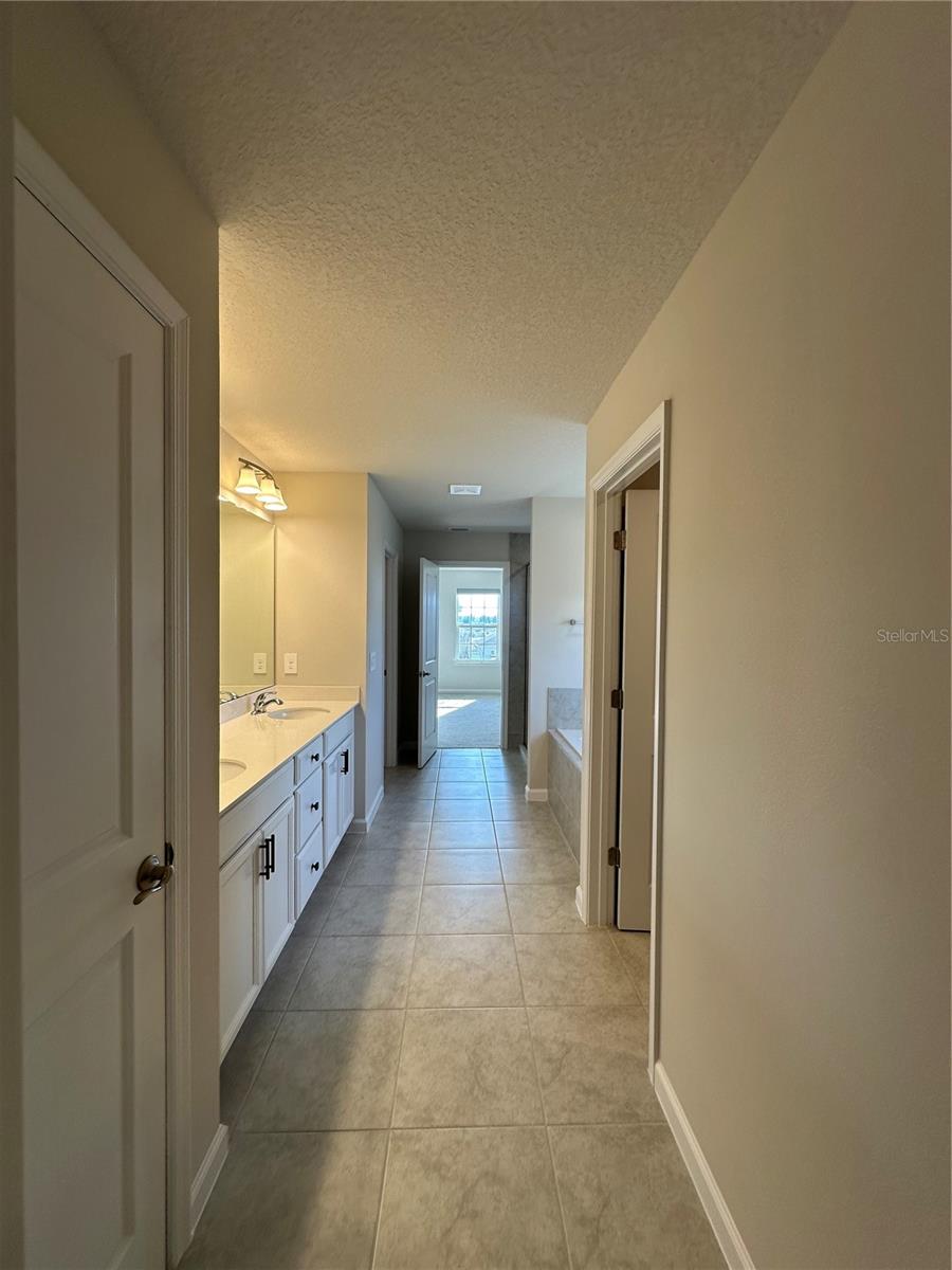 Image 57 of 98 For 3785 Blue Mountain Way