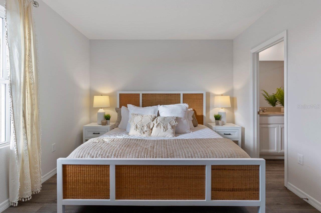 Image 21 of 25 For 2621 Olympic Court