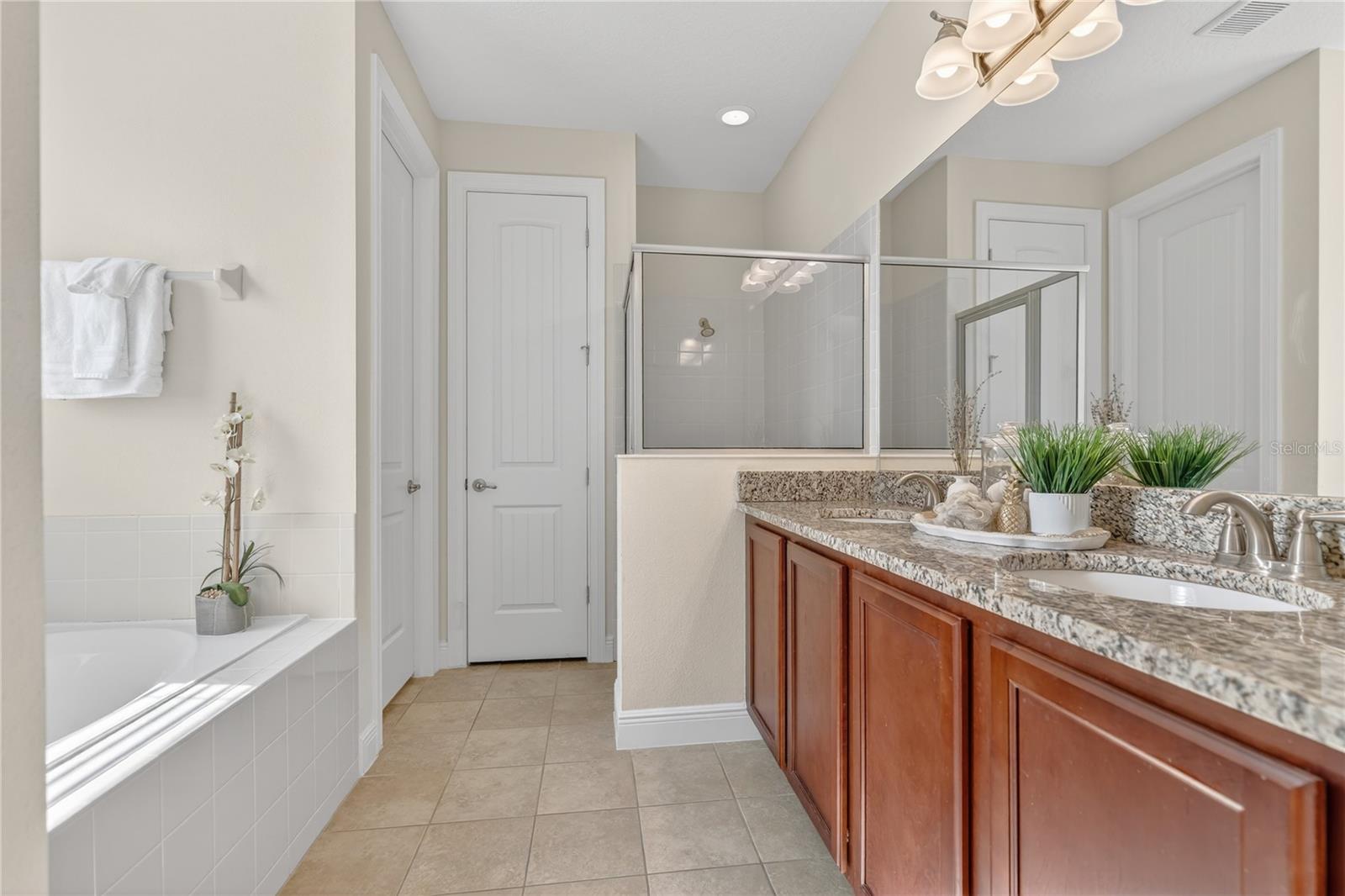 Image 27 of 79 For 7639 Wilmington Loop