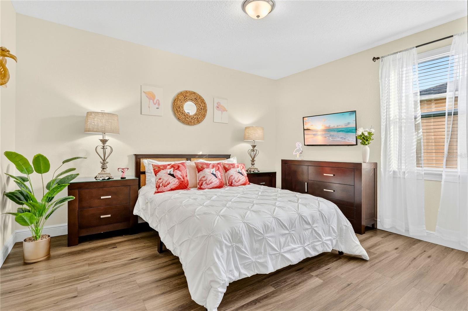 Image 42 of 79 For 7639 Wilmington Loop