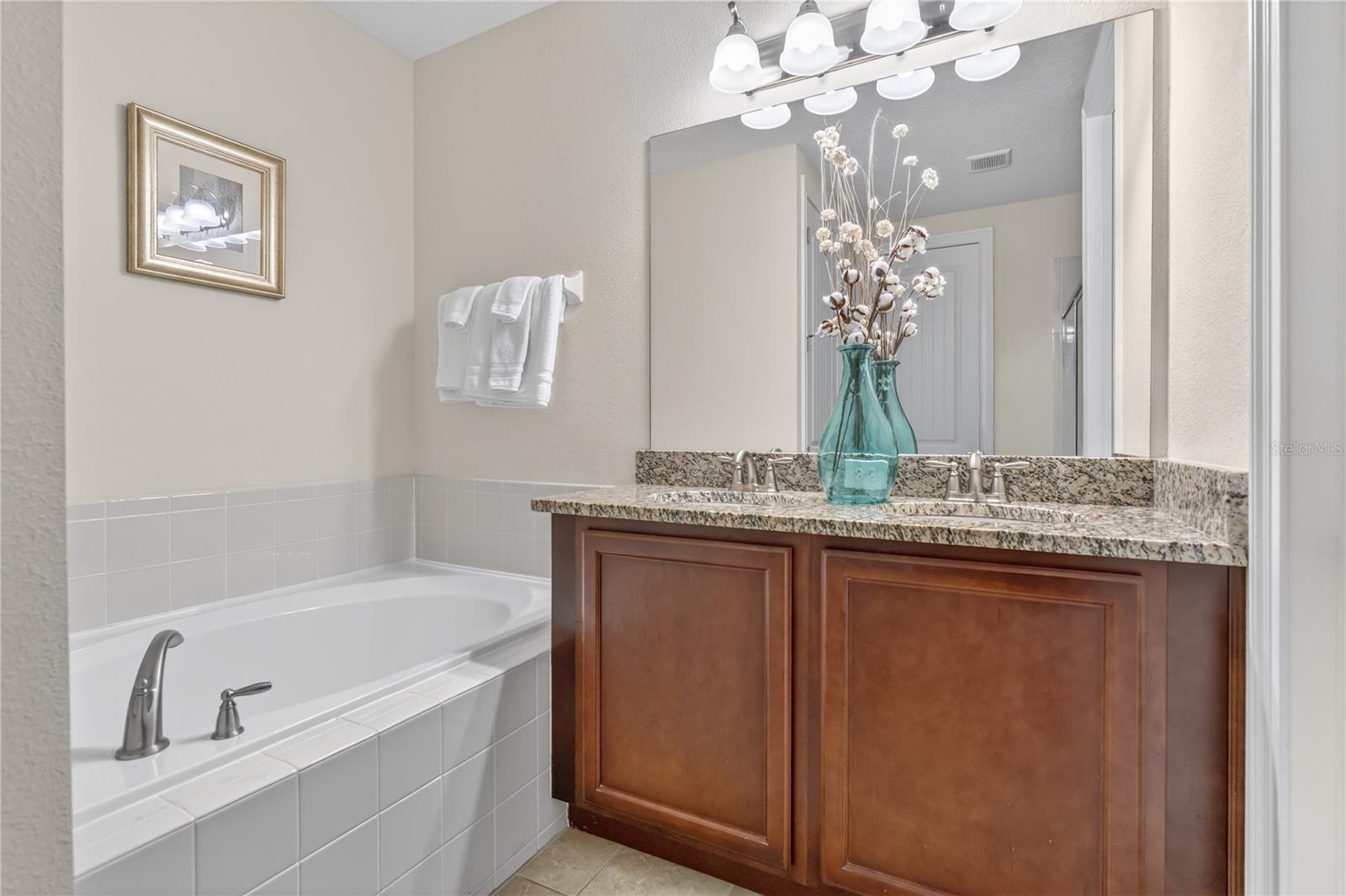 Image 51 of 79 For 7639 Wilmington Loop