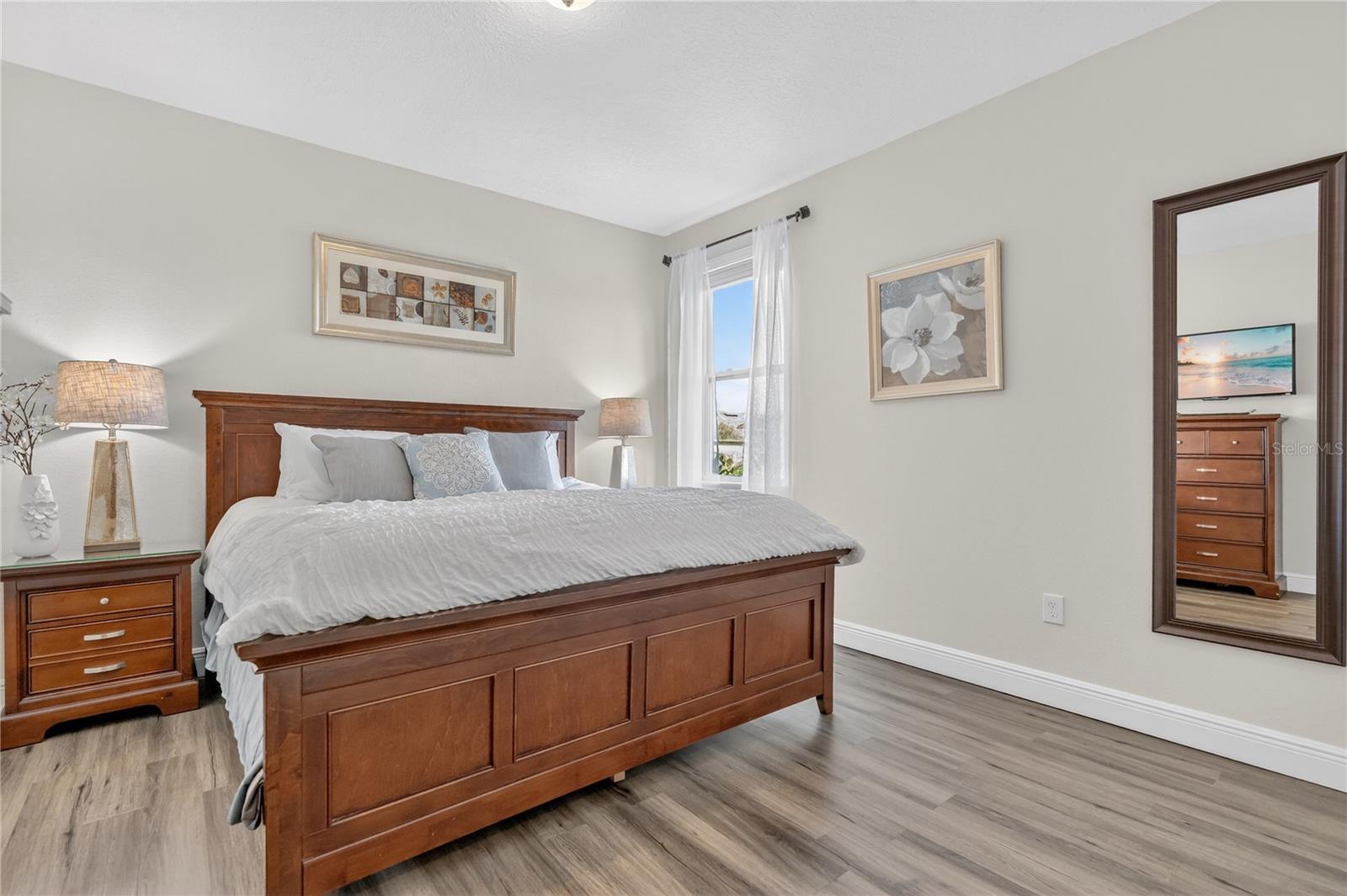 Image 52 of 79 For 7639 Wilmington Loop