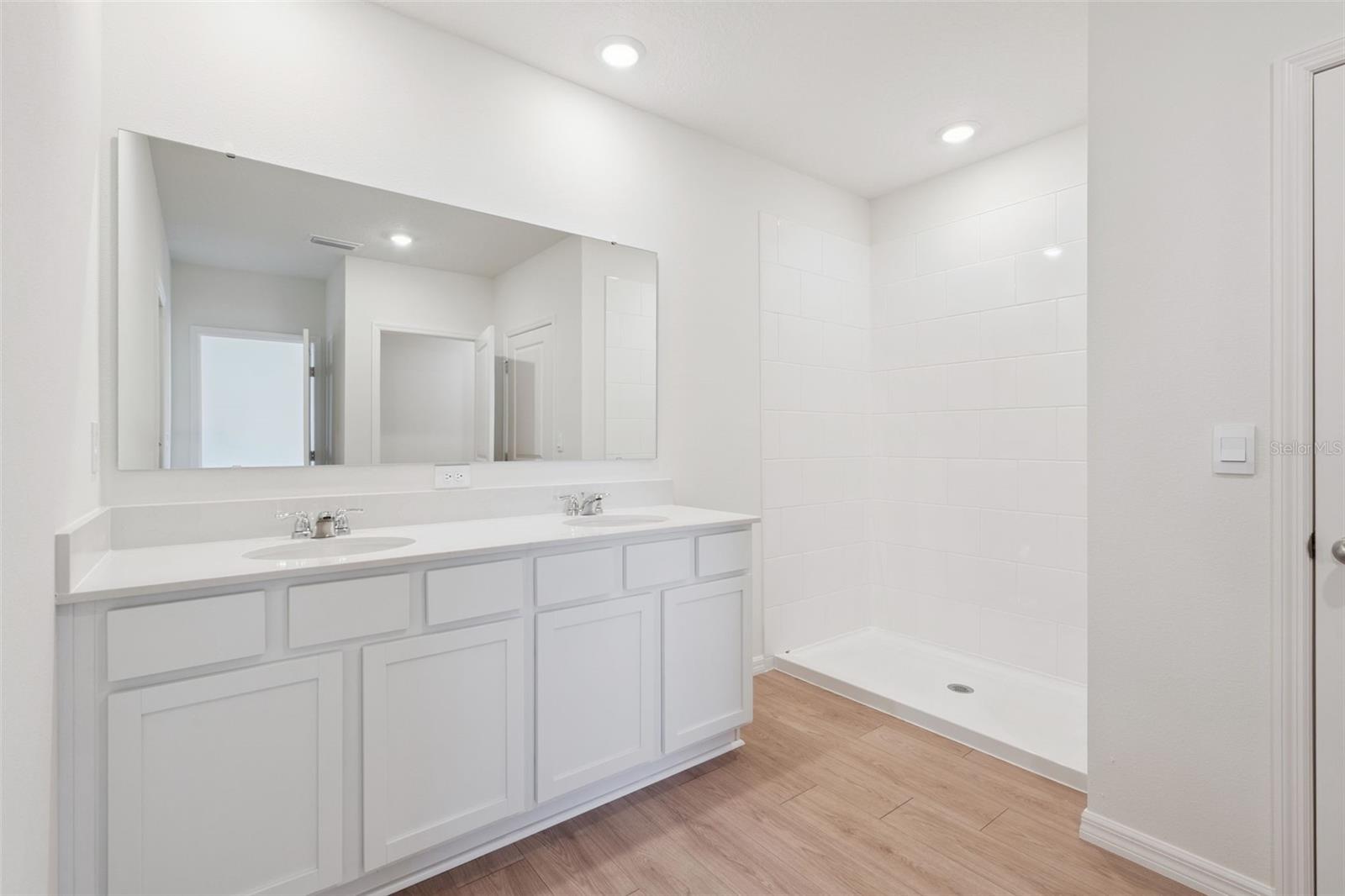 Image 12 of 15 For 1064 Morfontaine Street