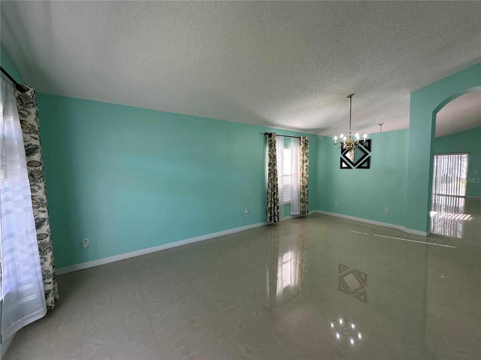 Image 6 of 55 For 4320 Northern Dancer Way